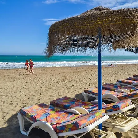 Lomas De Mena 20 - Atico Con Vistas Al Mar - Barbacoa Y Piscina- Parking Gratis -Excelente Conexion Wifi Apartment Benalmádena Exterior photo